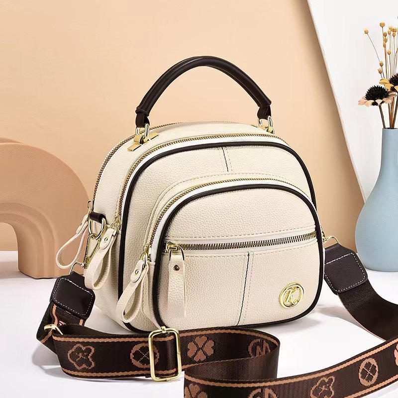 Sac cabas simili cuir grand format – photo 11 – Frippin'Dealz