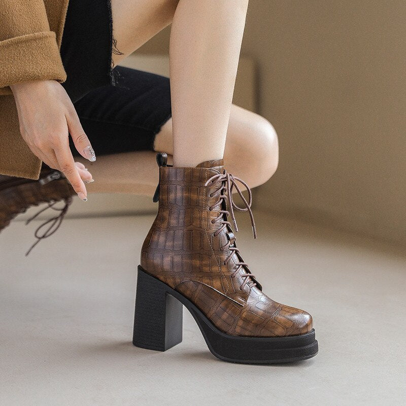 Bottines rétro cuir plateforme talon épais femme – photo 62 – Frippin'Dealz