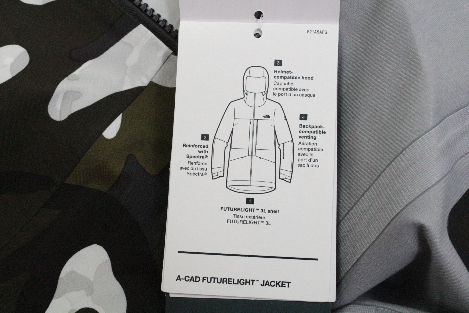 The North Face Blouson Polyamide, Polyester Kaki, Blanc, Noir S  Neuf 19