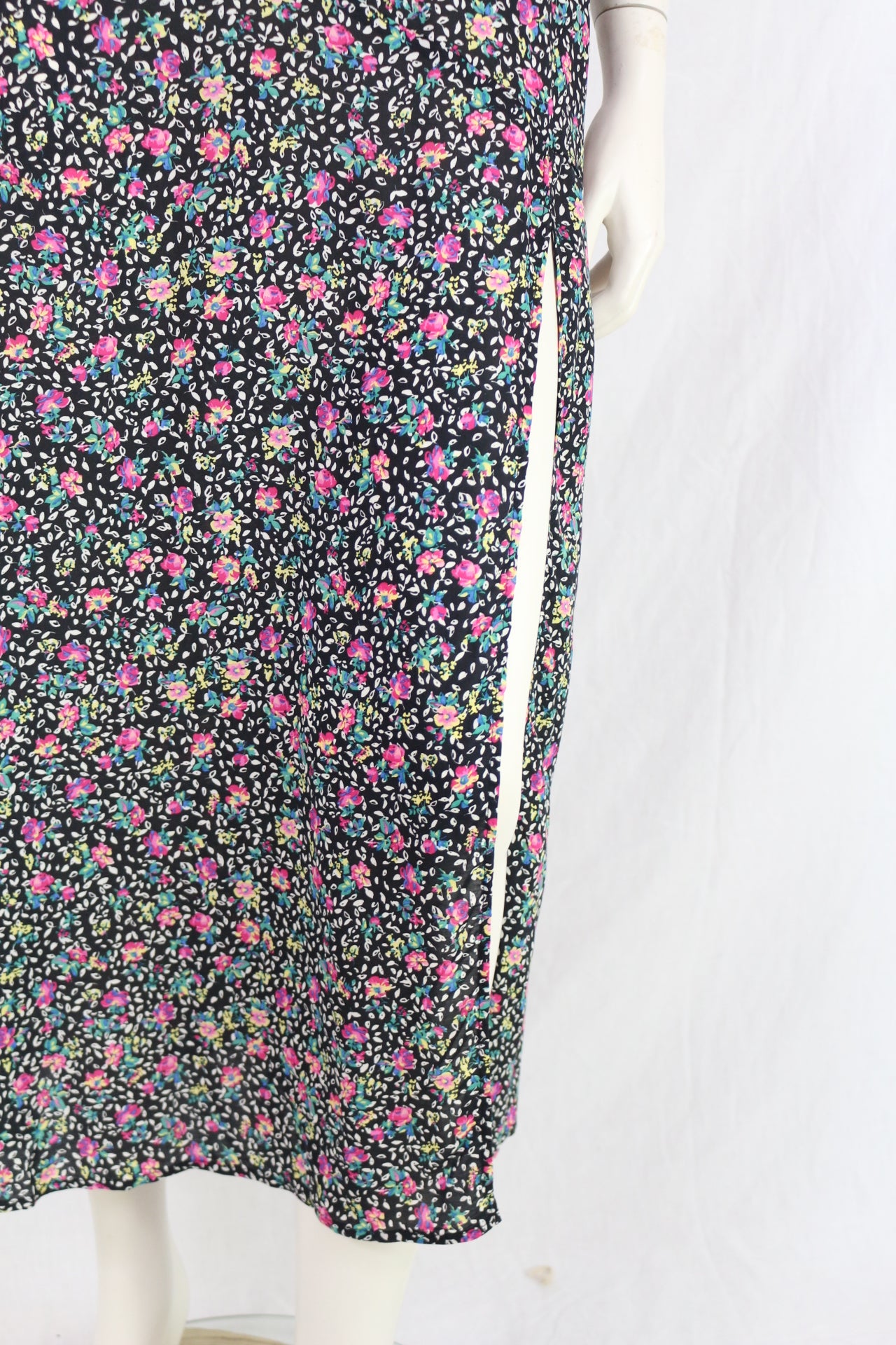Robe longue Zara fleurie fendue noir & rose 🌸 Taille S Neuve avec étiquette 3