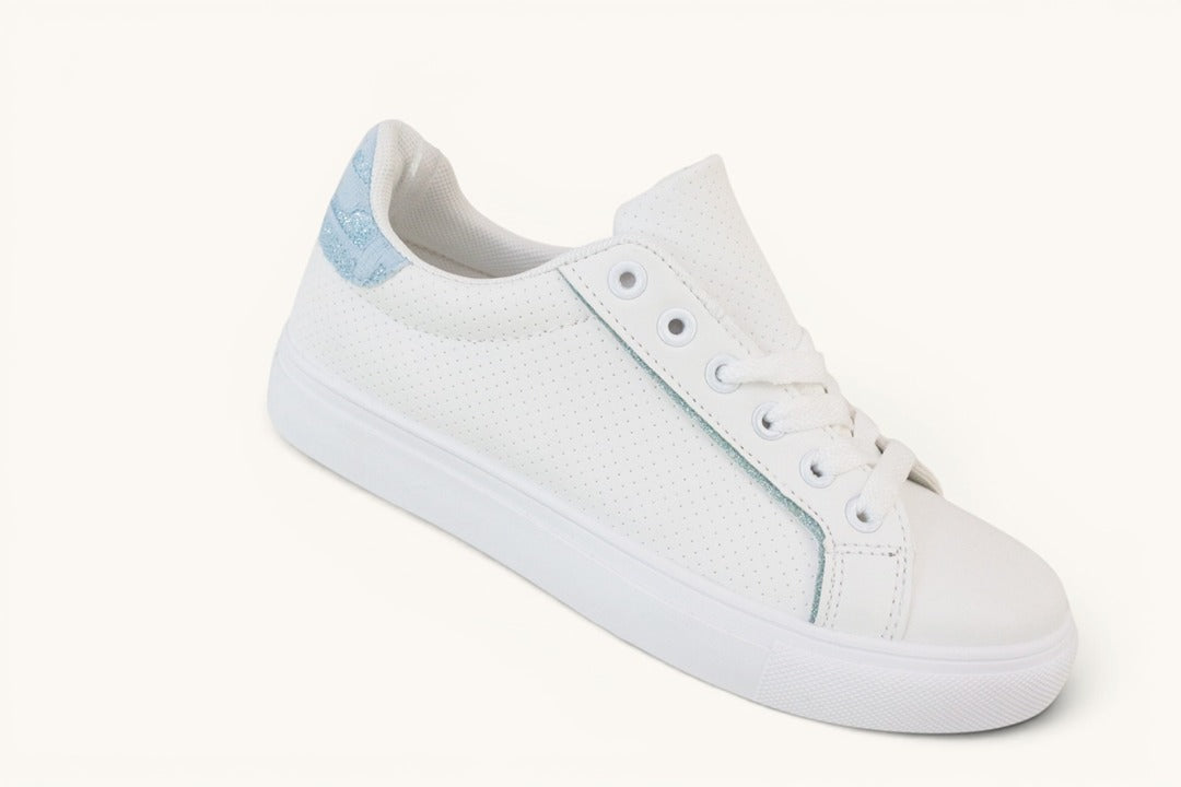 Baskets blanches simili cuir détails paillettes bleu ciel taille 38 7