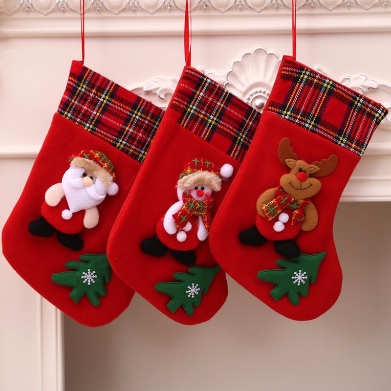 Chaussette de Noël en velours – photo 1 – Frippin'Dealz