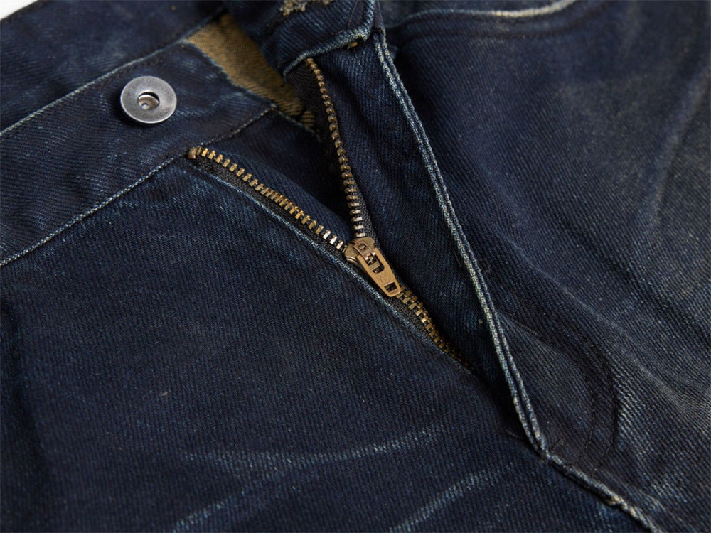 Jean streetwear pour homme avec patchs usés, coupe ample droite délavée style grunge 17