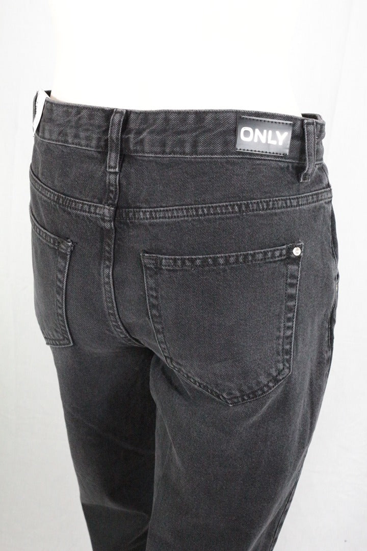 Jean carrot Only taille haute noir neuf avec étiquette M 34 7