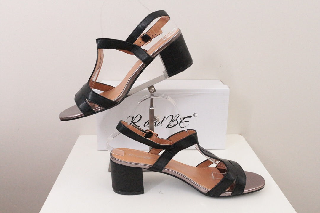 Sandales à talons noirs R and Be simili cuir T41 5