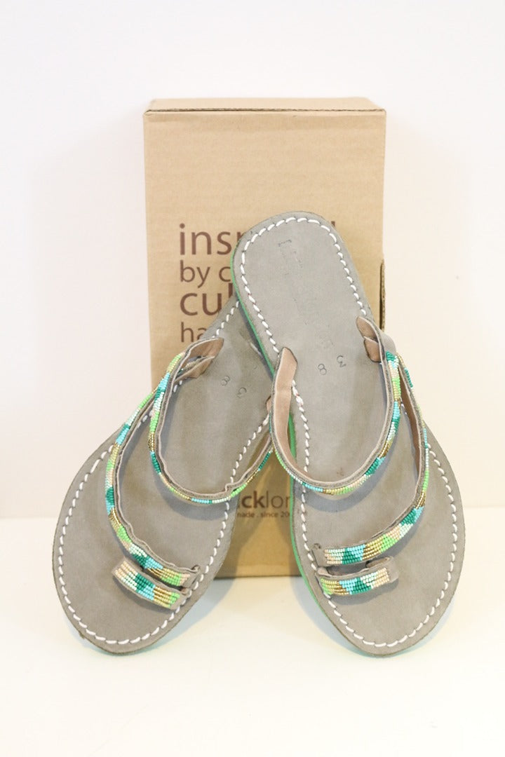 Sandales plates en cuir et perles Laidback London vert olive 38 4