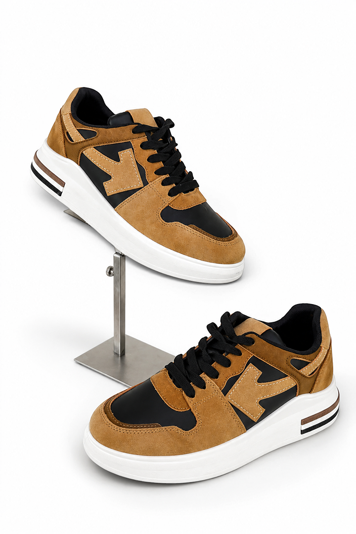 Baskets camel et noir bi-matière femme taille 37 Tbe
