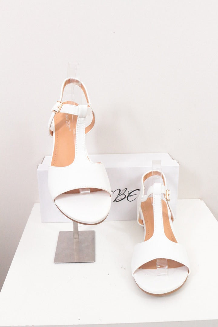 Sandales compensées blanches R and Be taille 41 4