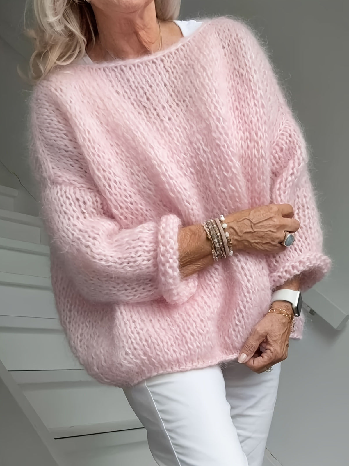 Pull maille ample col rond manches longues femme rose – photo 10 – Frippin'Dealz