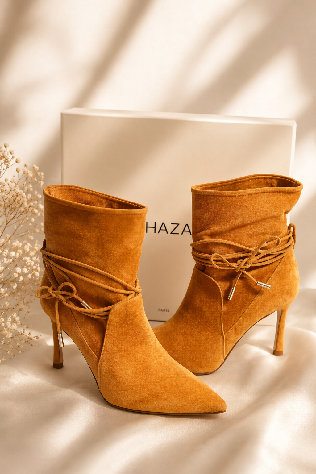 Bottines Ghazal Paris cuir marron souple avec liens à nouer - Neuves