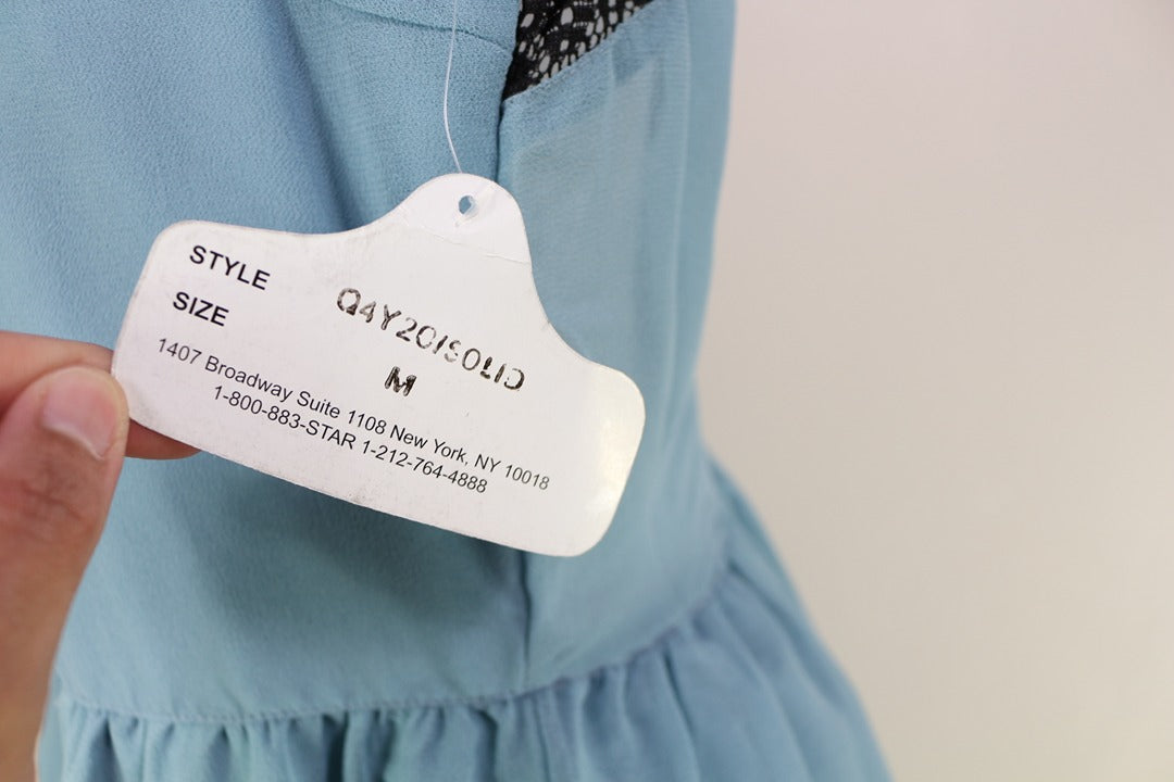 Robe courte bleue et noire en dentelle et mousseline style chic taille M 9