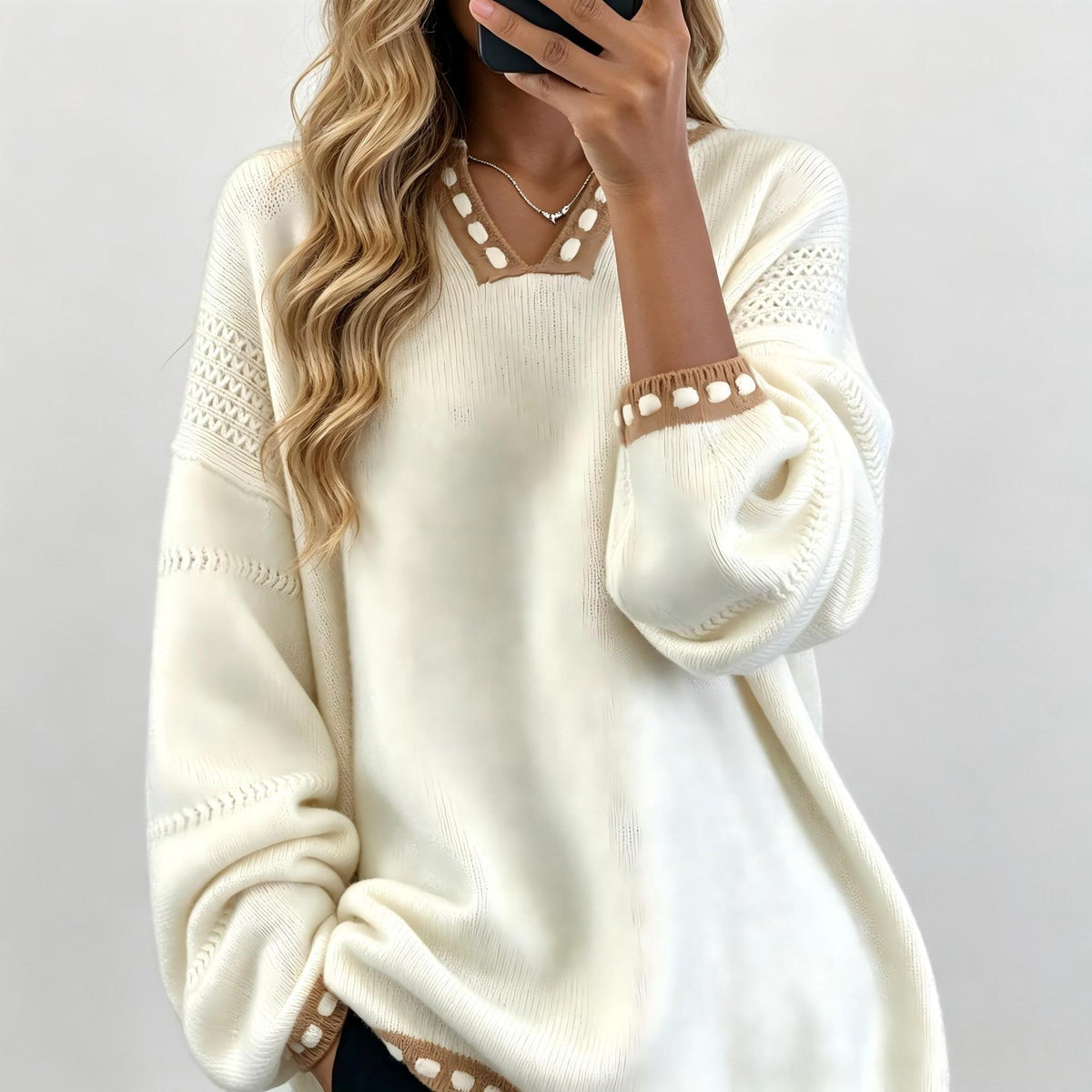 Pull en maille col V coupe décontractée pour femme, camel clair ou blanc 5
