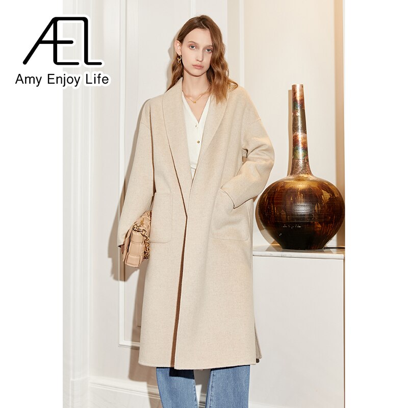 Manteau mi-long en laine à lacets et poches, beige
