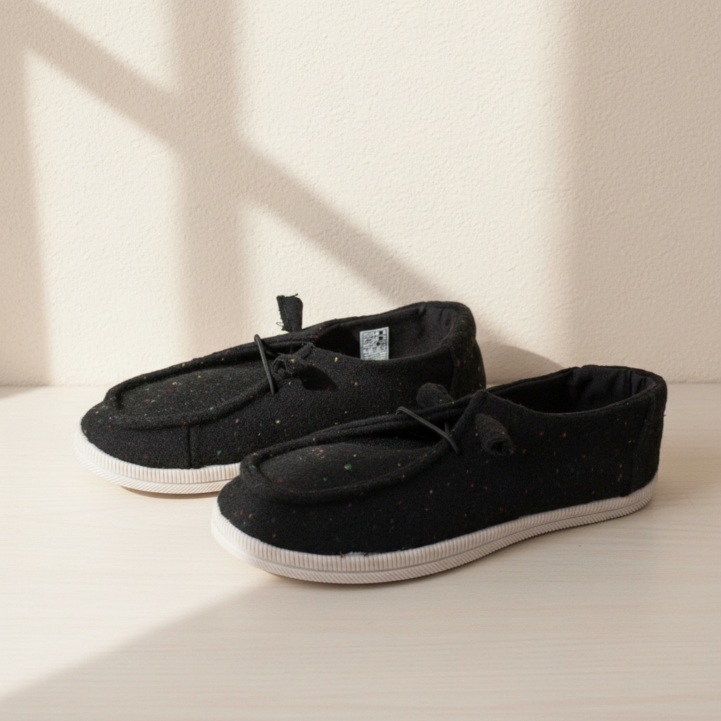 Rocket Dog Chaussure Laine Noir  36.5 Neuf