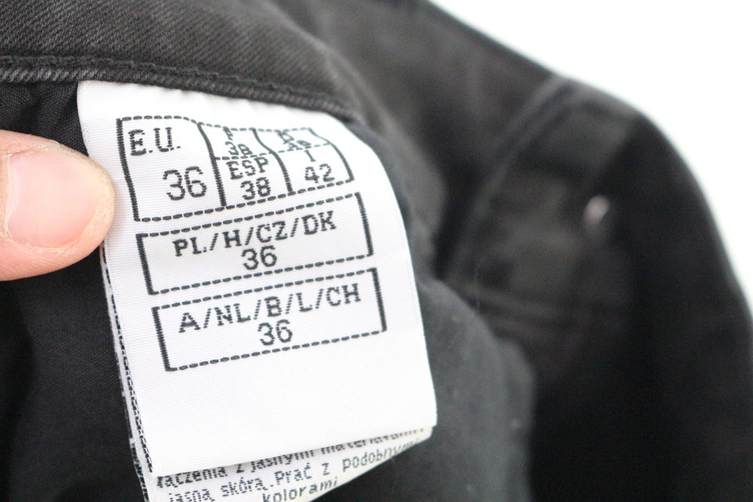 Jeans slim noir zippé coton stretch taille 36 neuf avec étiquette archive fashion 8