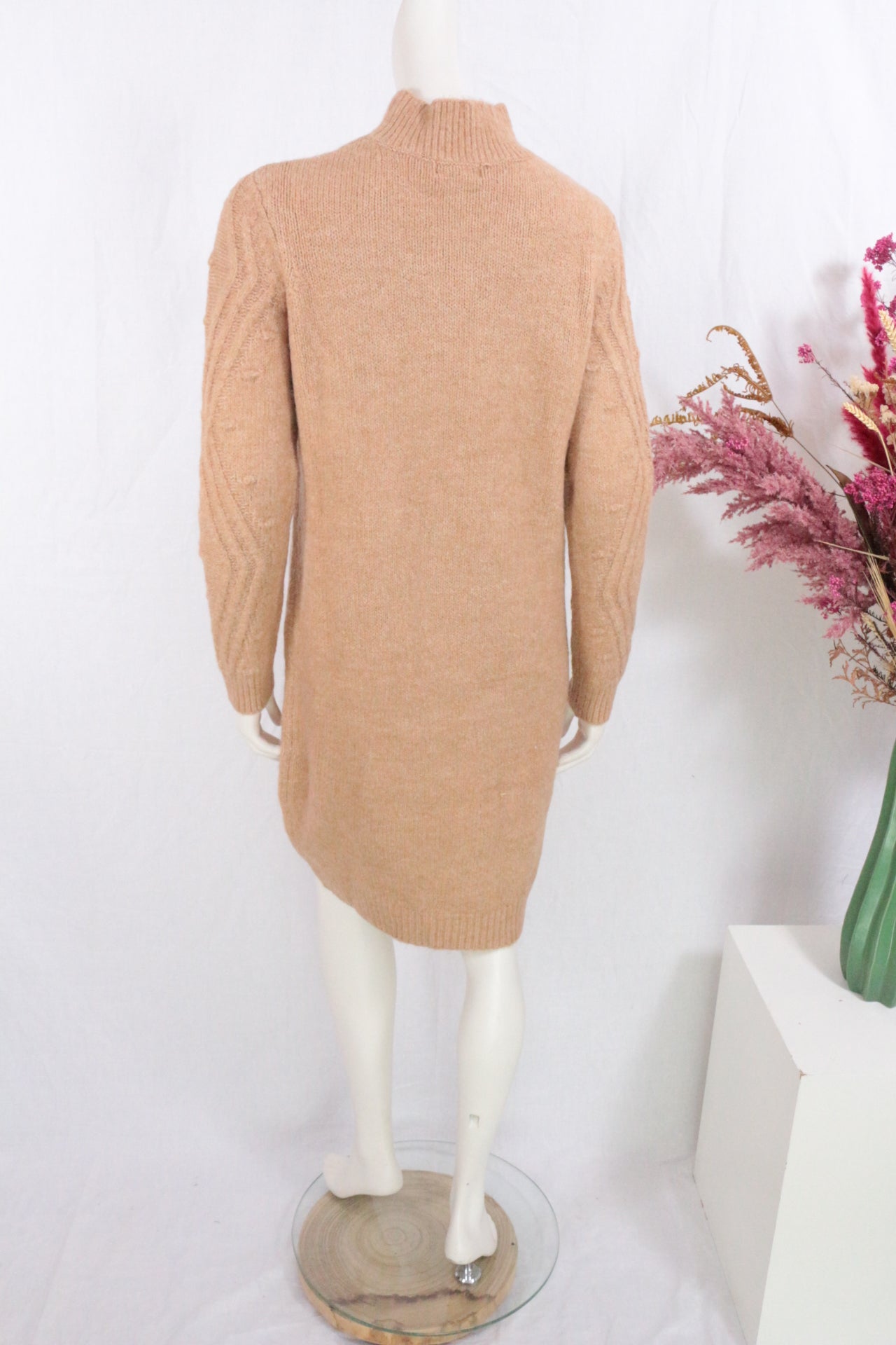Lolaliza – Pulloverkleid – Acryl, Spandex, Polyester – Camel 10