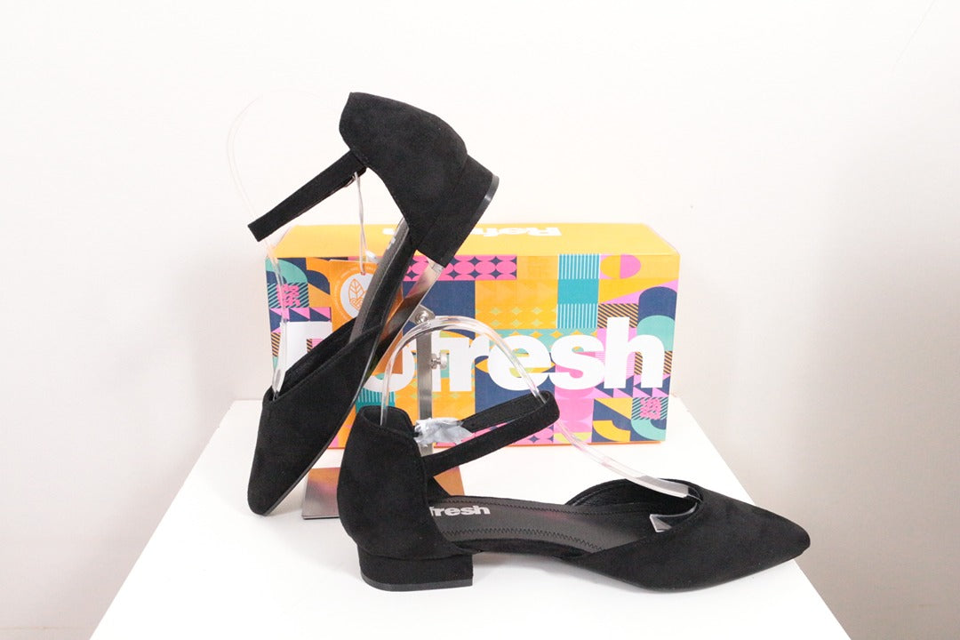 Escarpins petits talons noirs Refresh taille 39 7