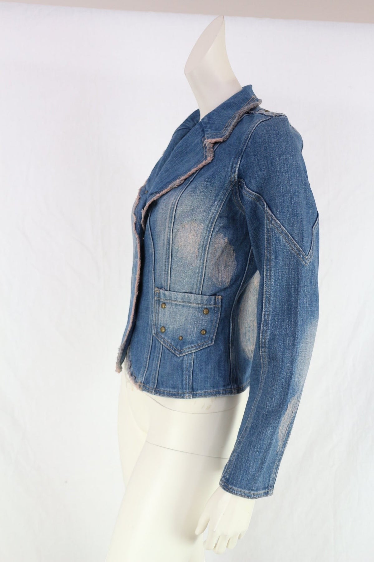 Veste Jean Femme Y2K McBling Brodée Cloutée Coupe Cintrée Denim Destroy 8