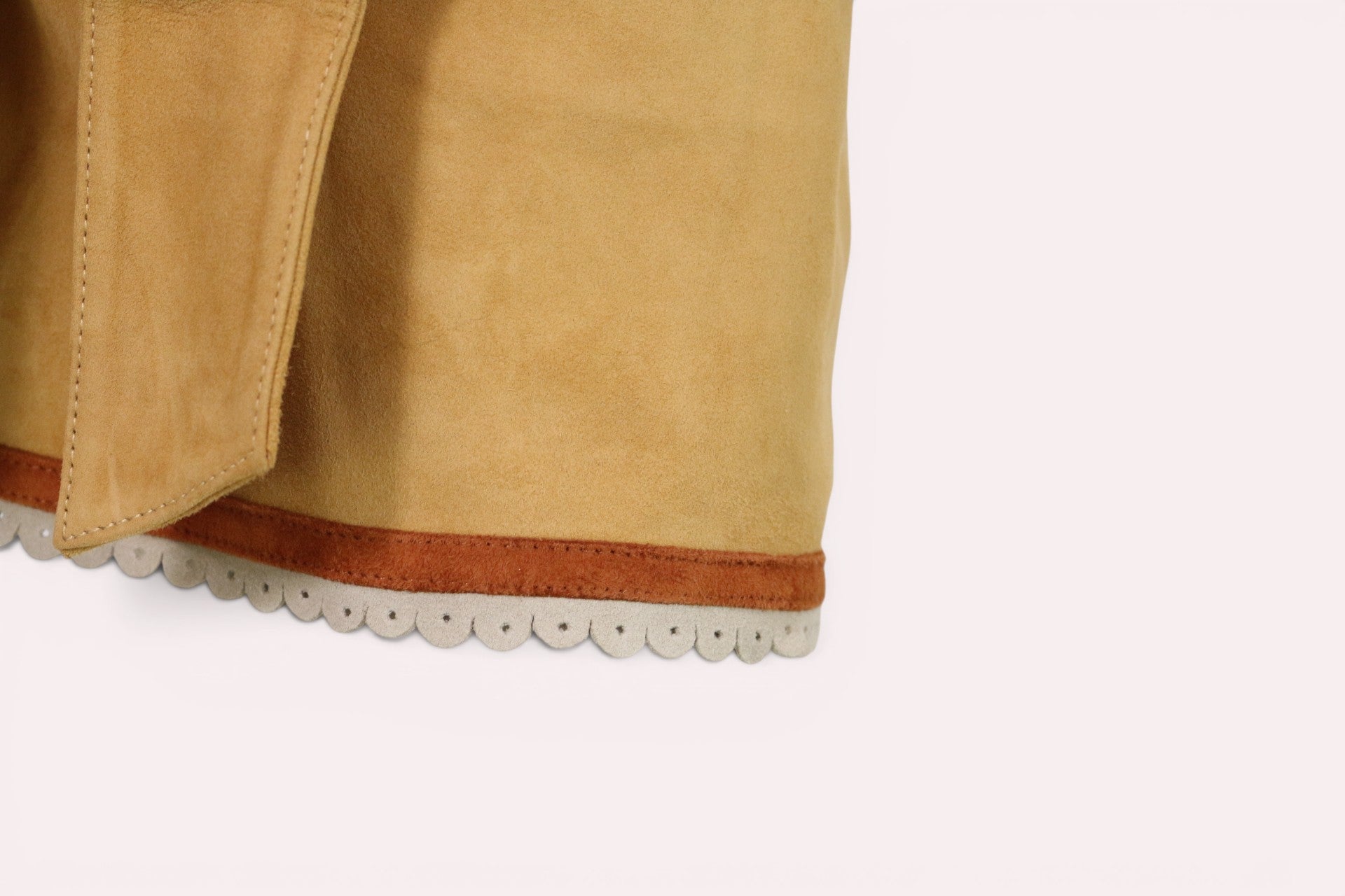 Short Claudie Pierlot cuir de chèvre camel taille 38 3