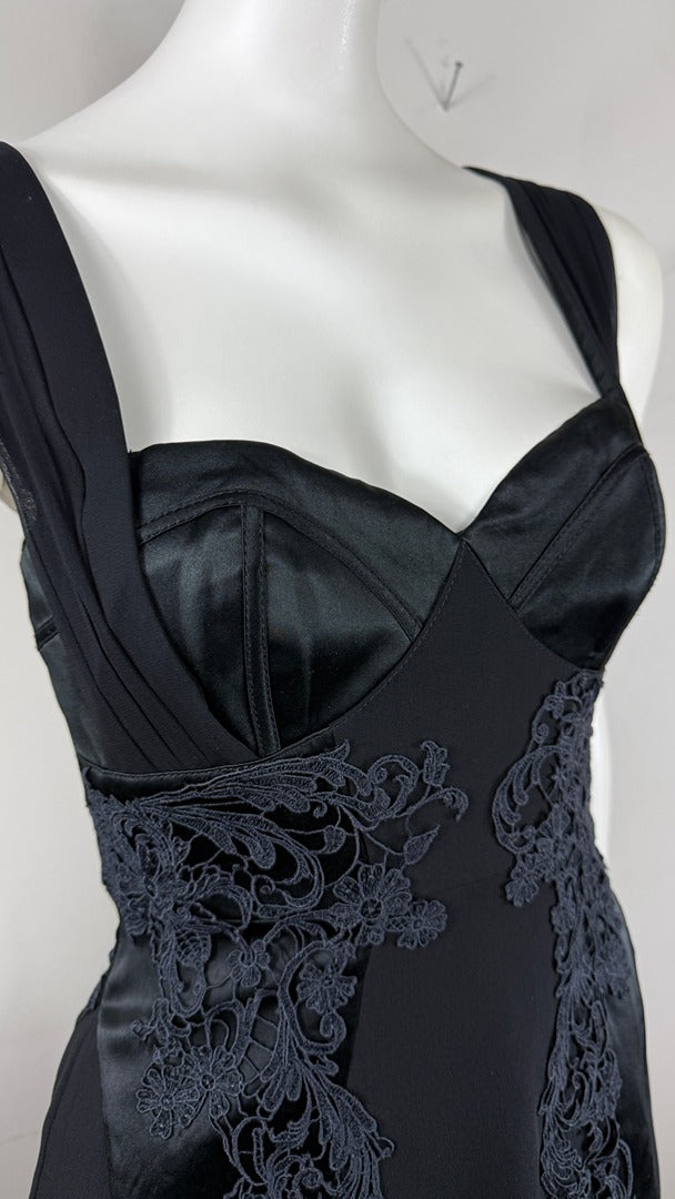 Robe noire Karen Millen dentelle gothique coquette chic 36 6
