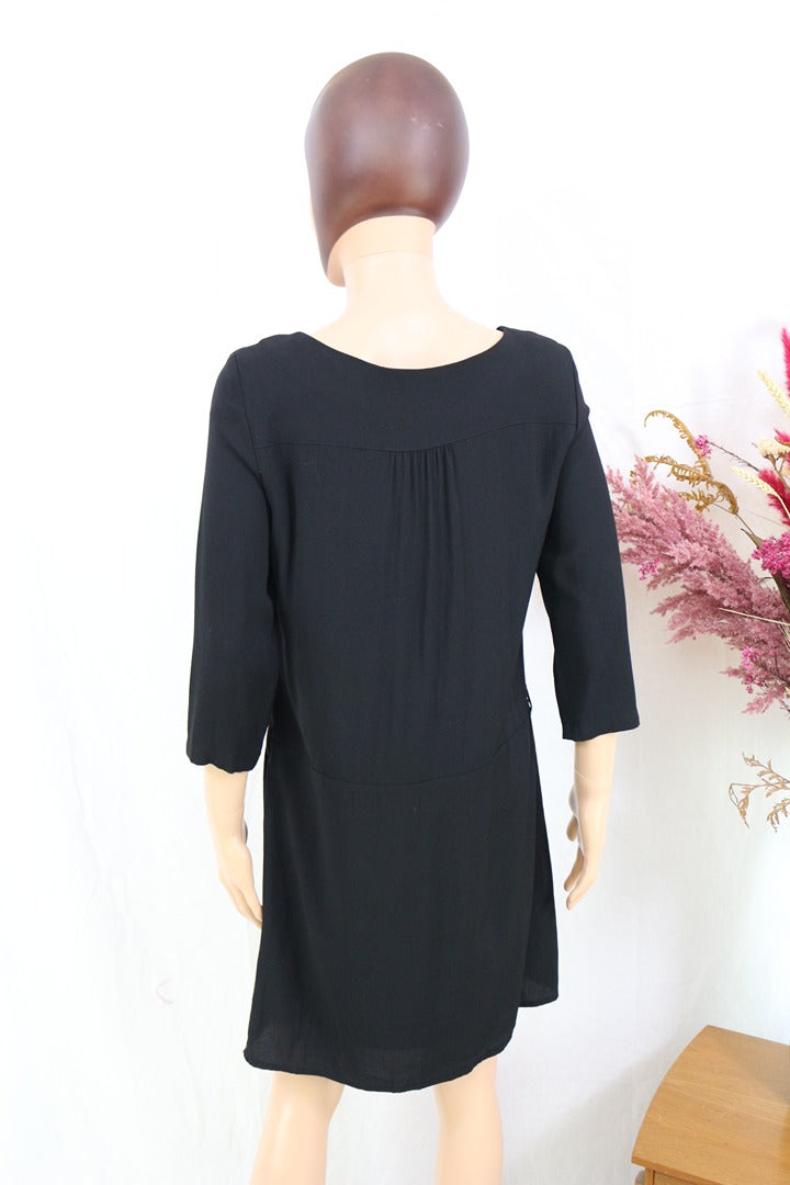 Robe noire Camaïeu chic élégante col V 38 M 6