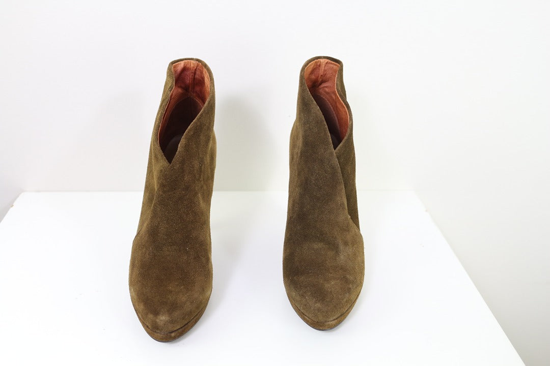 Bottines talons Lola Cruz daim kaki vert 38 vintage chic