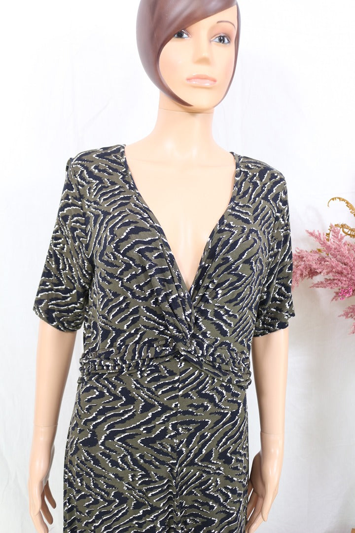 Robe midi Bodyflirt cache-cœur vert noir imprimé animal 46 3