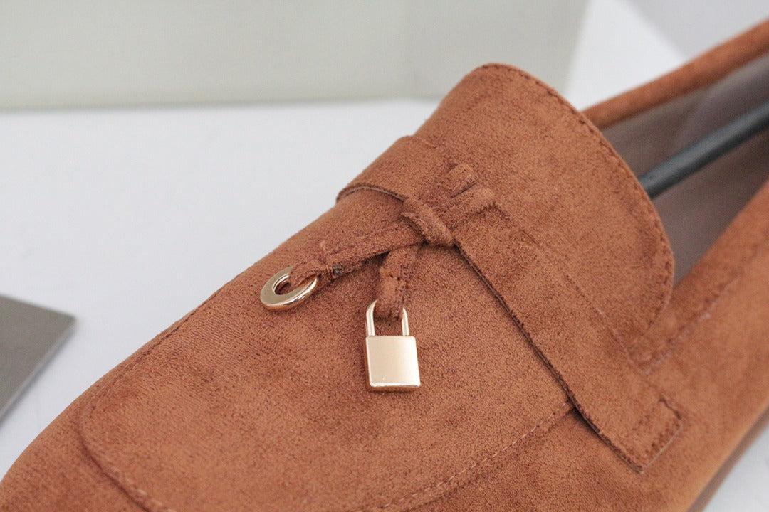 Mocassins Findlay suédine marron camel 39 neufs 2