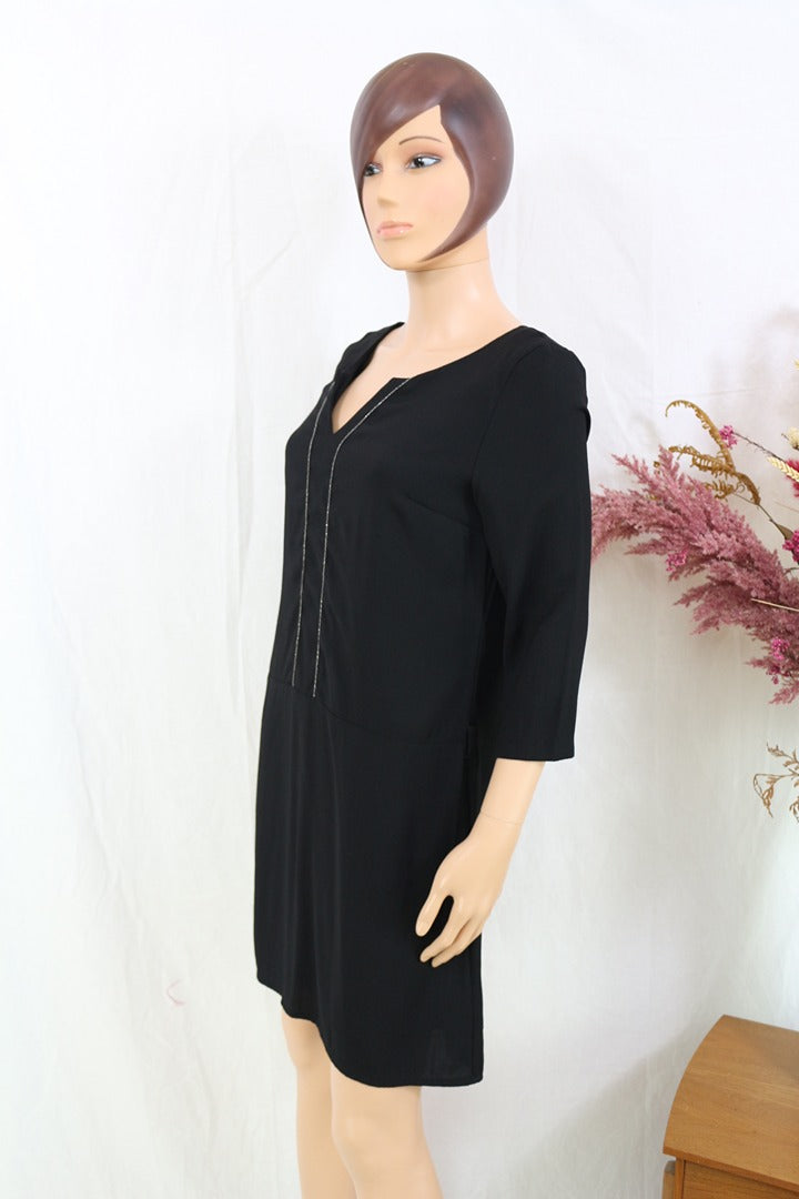 Robe noire Camaïeu chic élégante col V 38 M 7