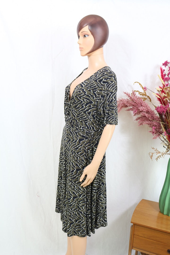 Robe midi Bodyflirt cache-cœur vert noir imprimé animal 46 7