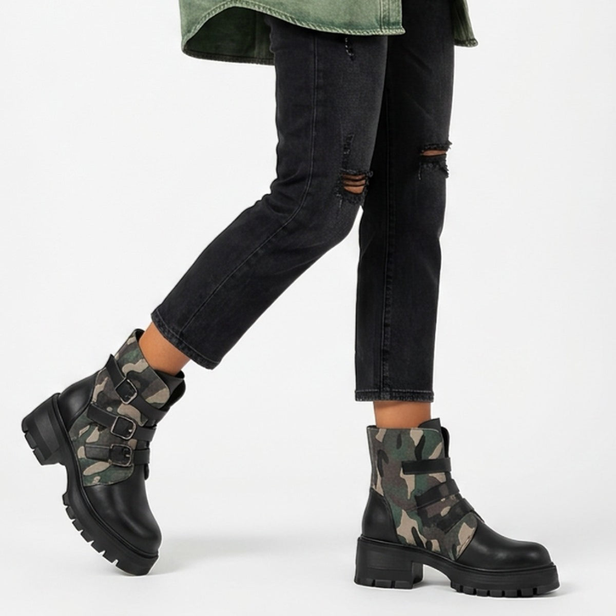 Bottines talon épais camouflage – photo 2 – Frippin'Dealz