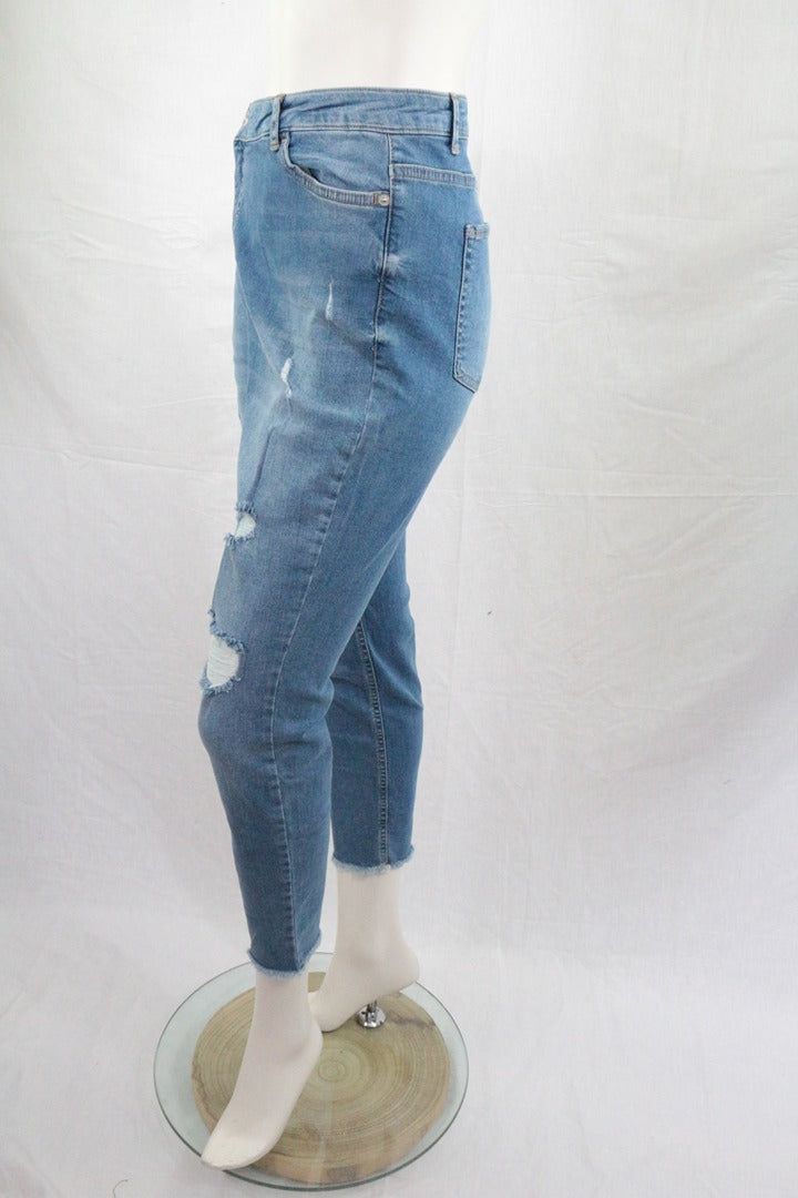 Jean Lc Waikiki skinny bleu clair destroy taille 46 - Neuf avec étiquette 10