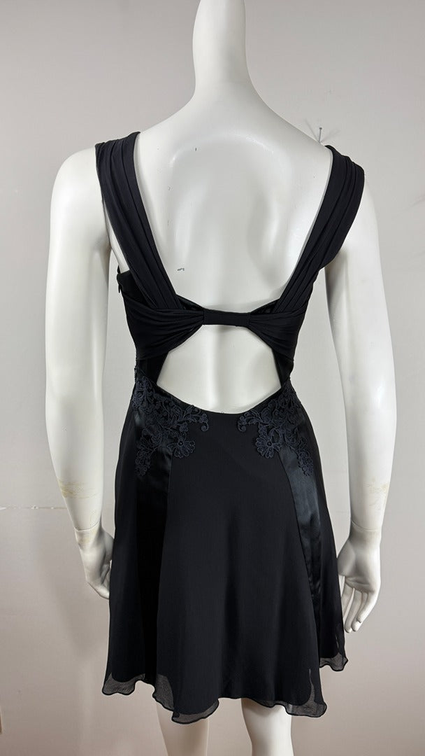 Robe noire Karen Millen dentelle gothique coquette chic 36 11