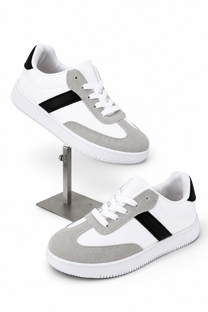 Baskets blanches et grises effet daim style retro taille 38