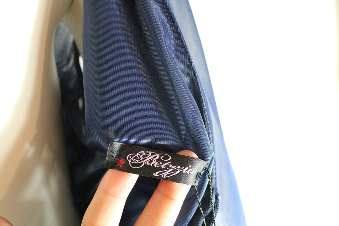 Robe cocktail Betzzia franges bleu marine Fr 38 M neuf avec étiquette 14