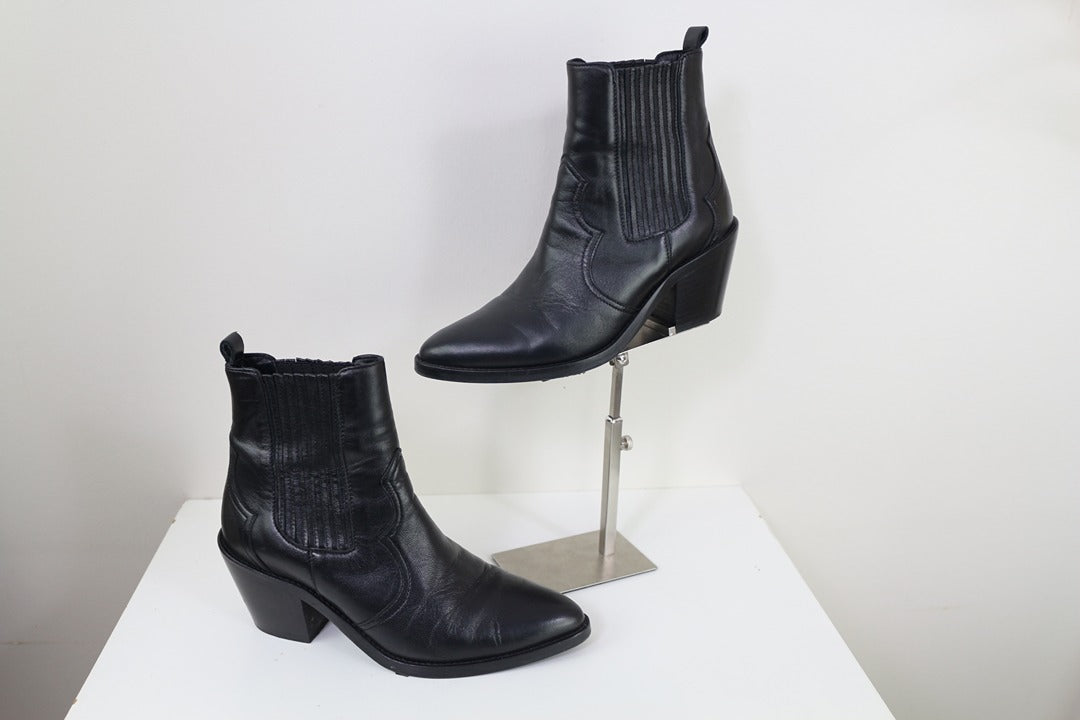 Boots Bobbies noir cuir taille 37 vintage chic boho