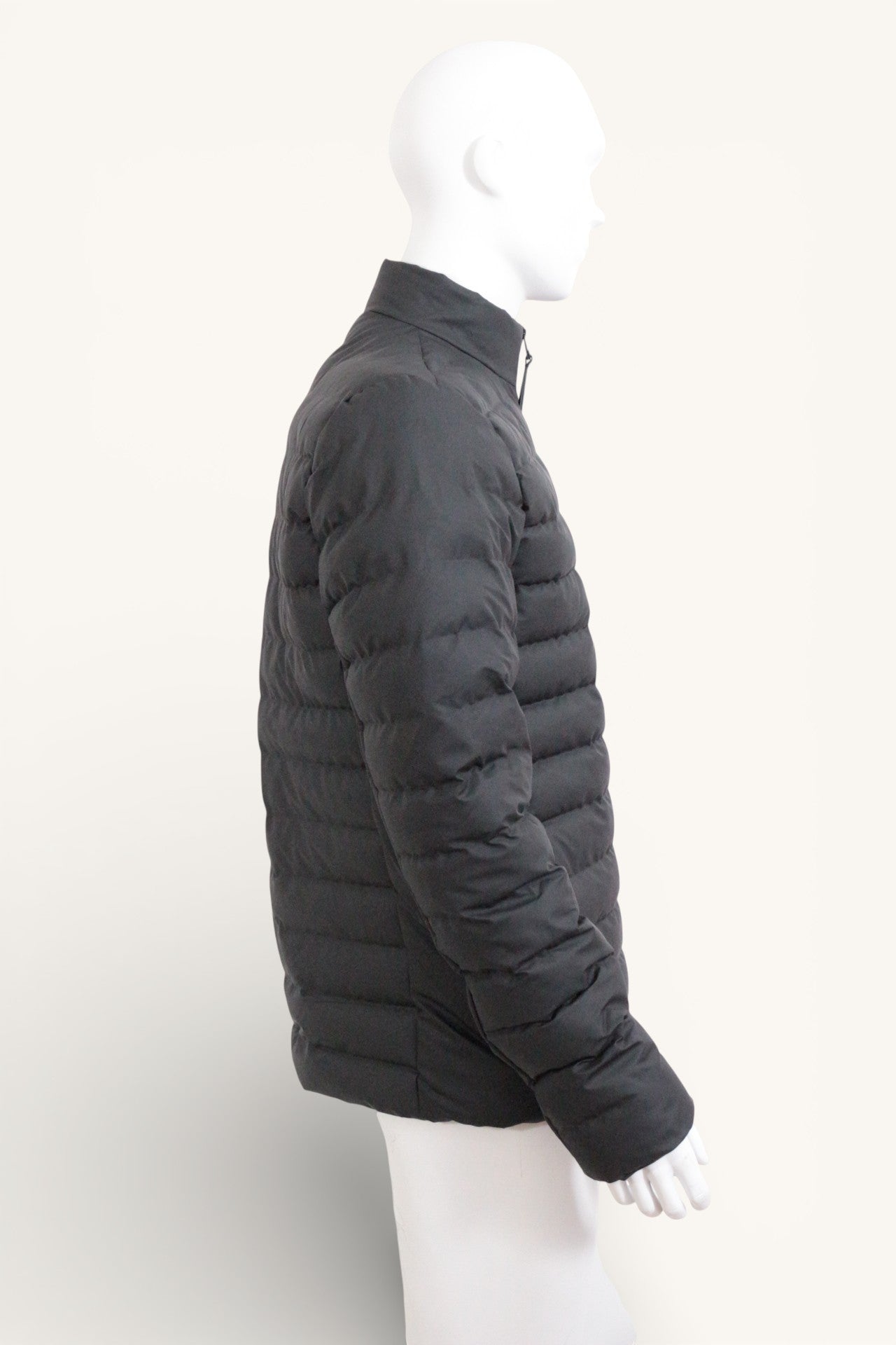 Rains – Trekker Daunenjacke – Schwarz 4