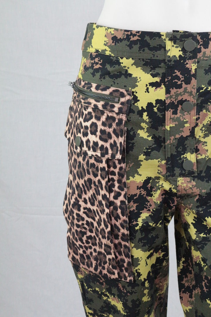 Pantalon cargo Twinset Actitude camouflage léopard M - Neuf avec étiquette 2