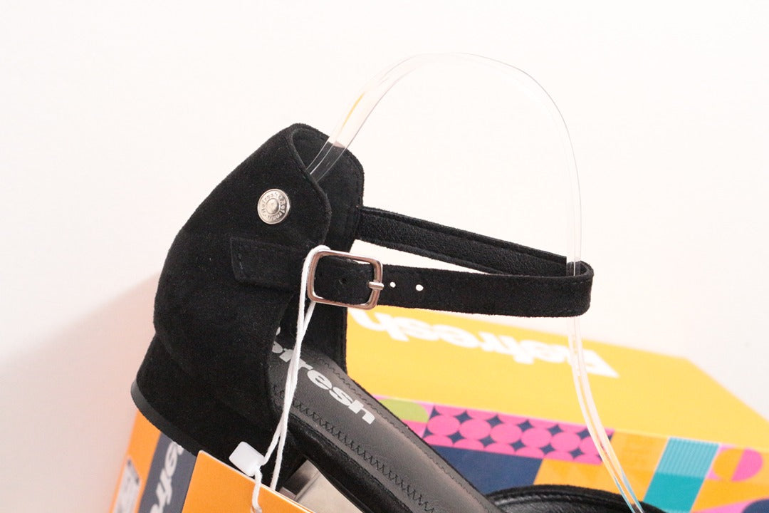 Escarpins petits talons noirs Refresh taille 39 3