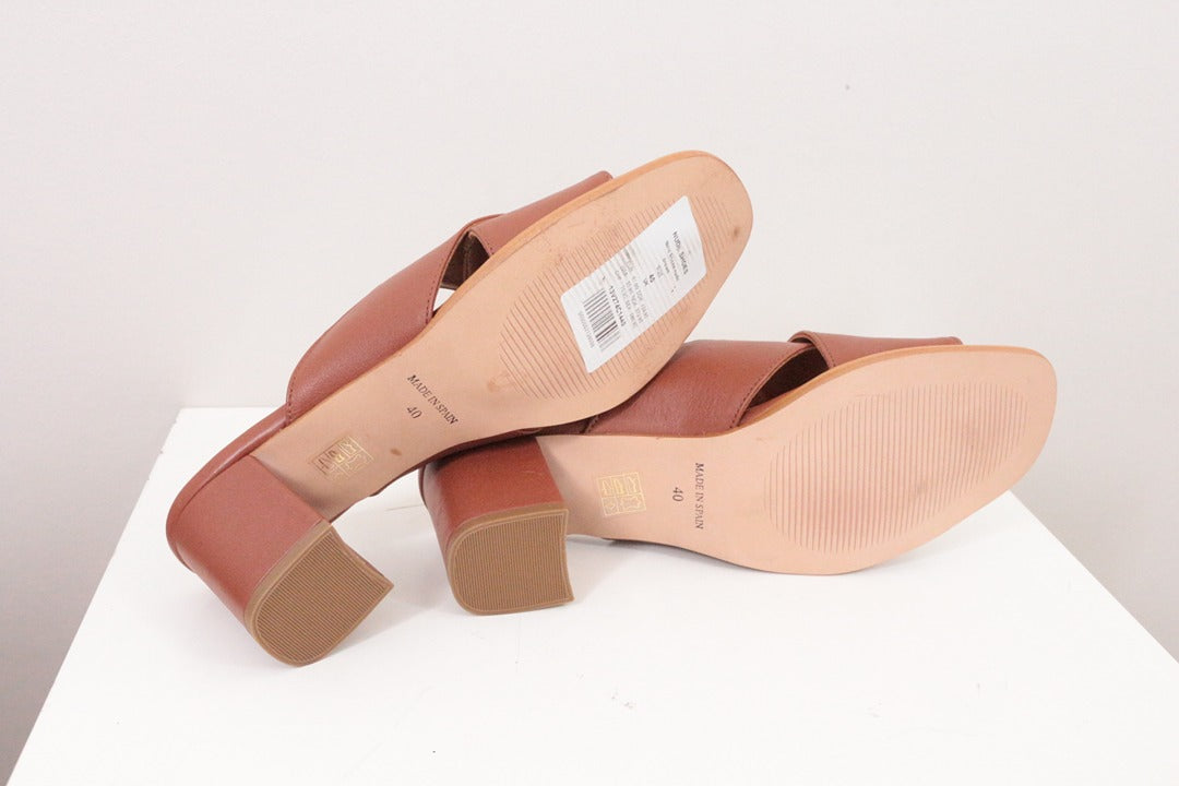 Mules à talons en cuir marron Nude Shoes T40 7