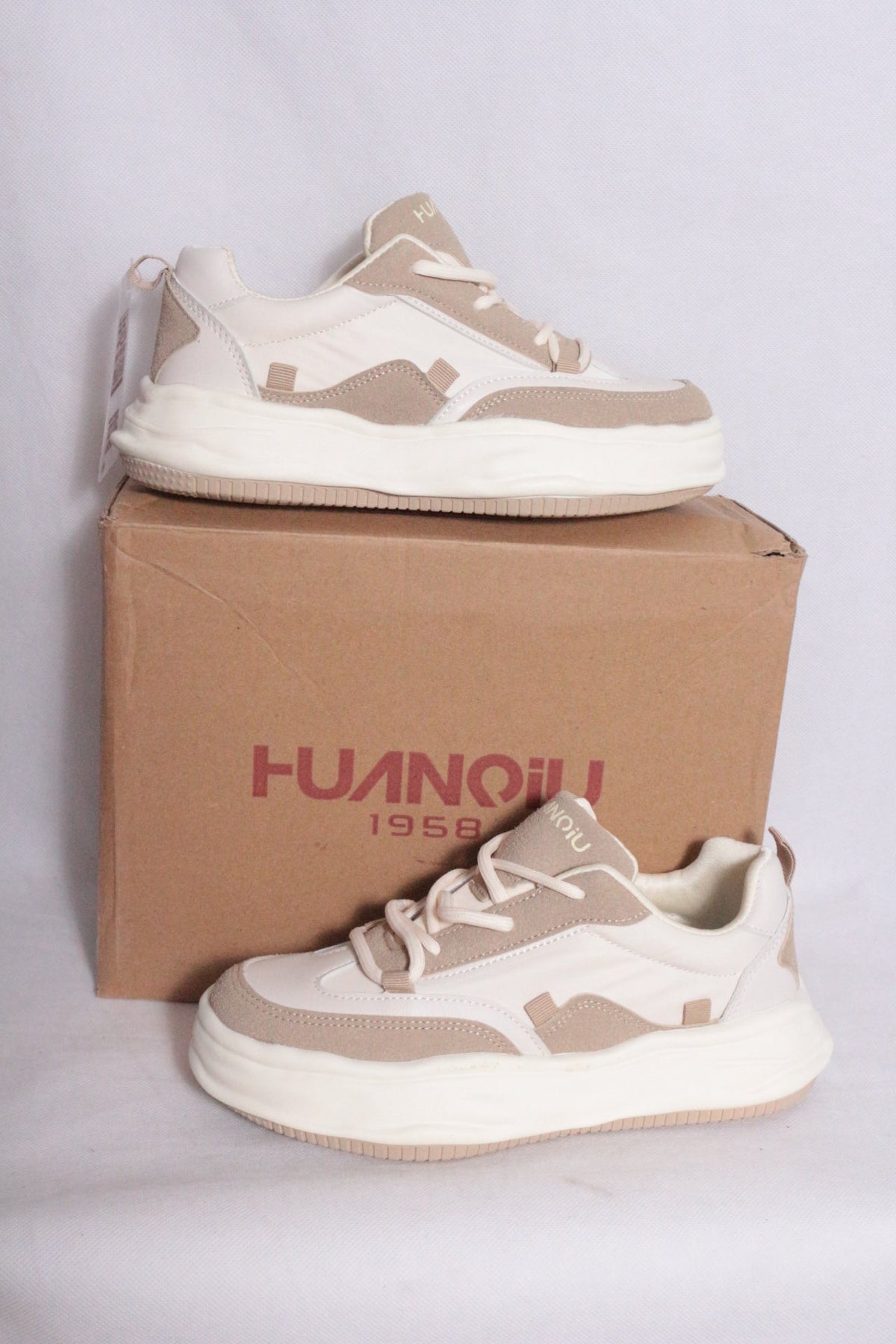 Huanqiu 1958 Baskets Cuir synthétique Beige 37 Neuf | Frippin'Dealz
