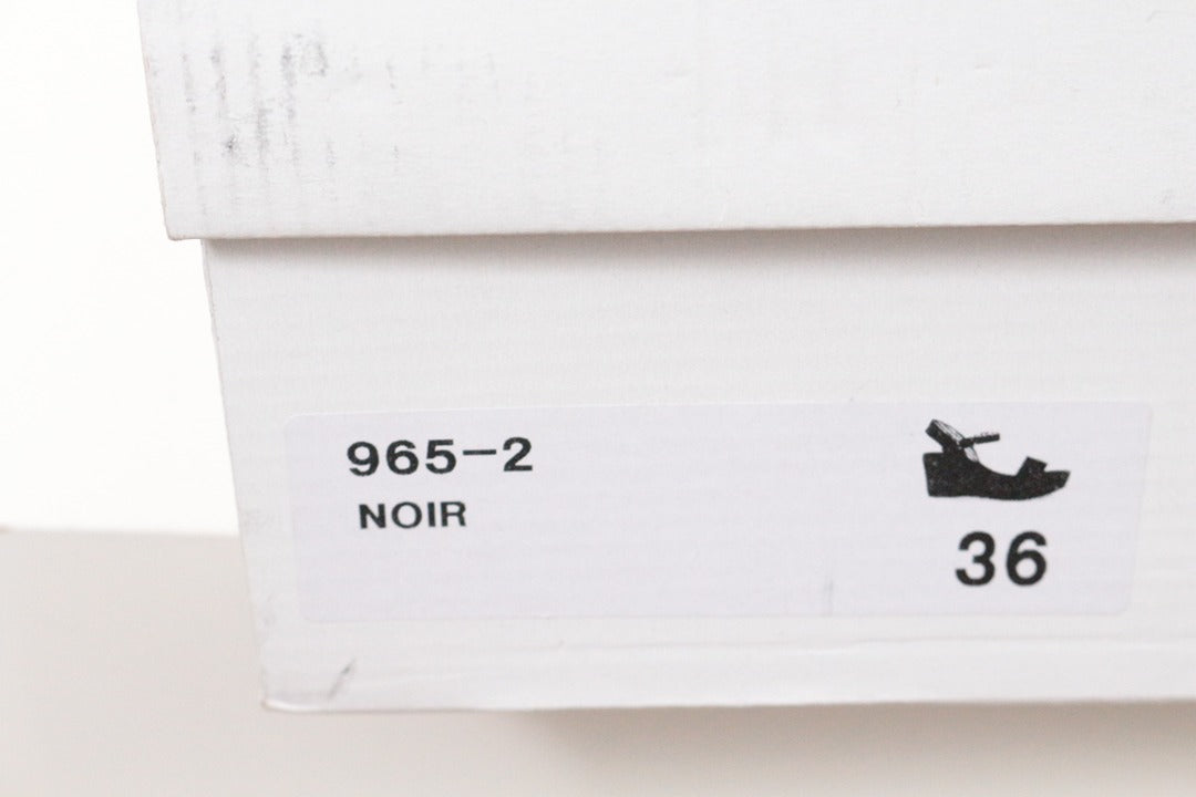 Sandales compensées espadrilles en daim noir clous taille 36 10