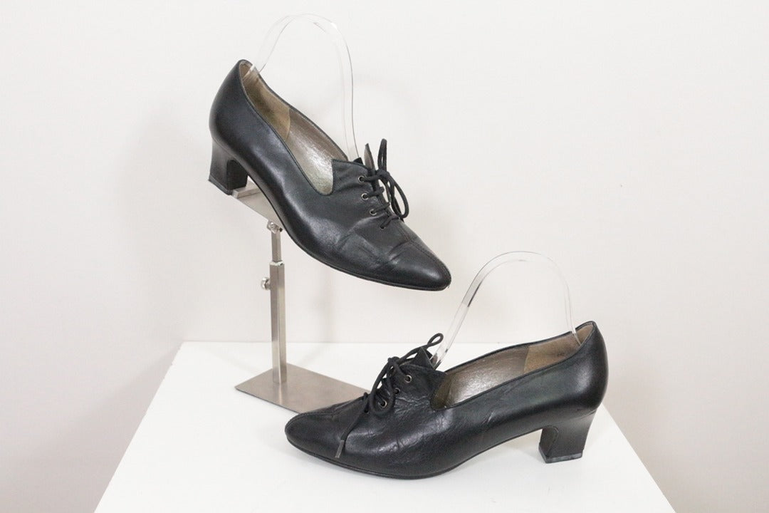 Escarpins noirs Gérard de Paris en cuir talon 5cm taille 36 5