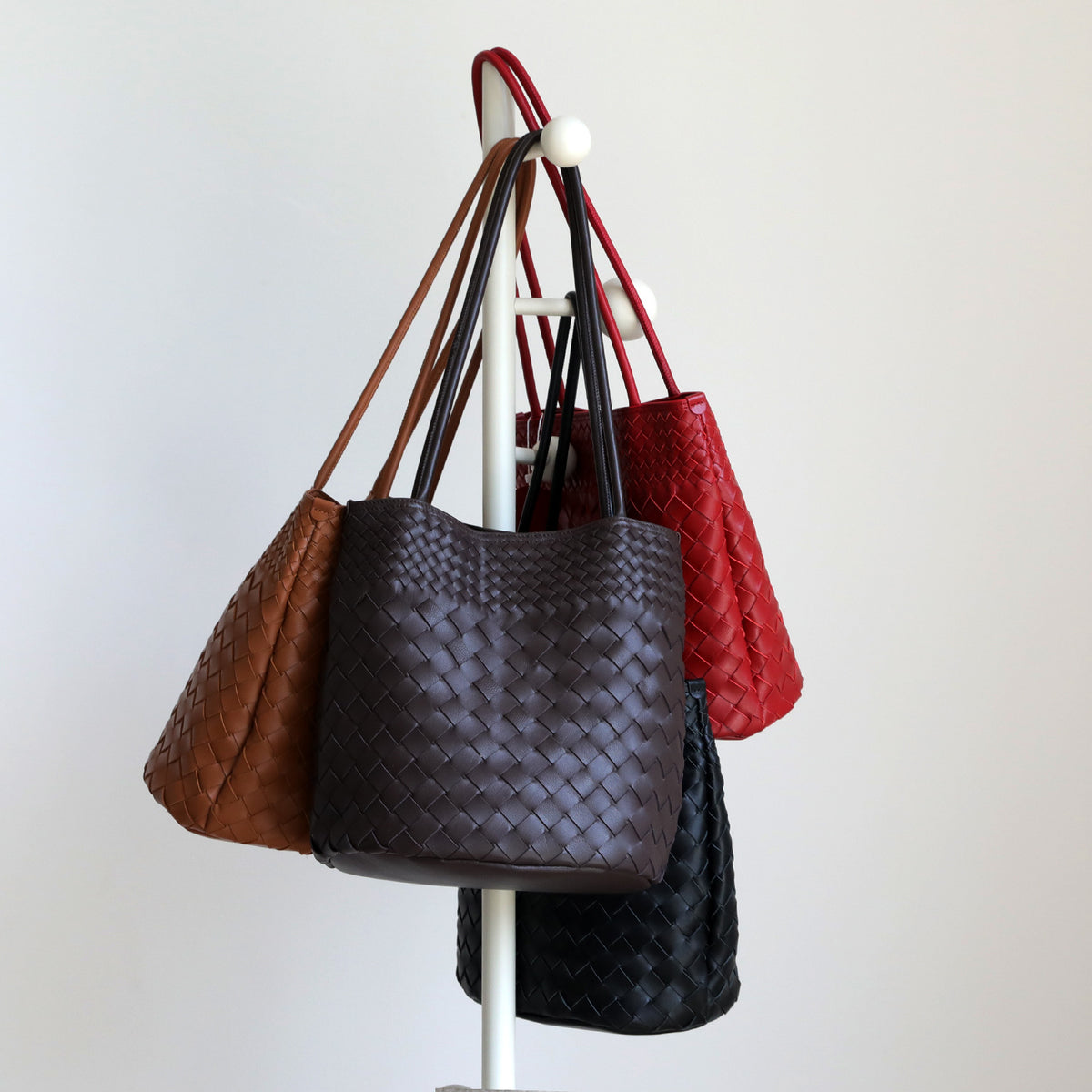 Sac seau tressé en cuir de mouton – photo 5 – Frippin'Dealz