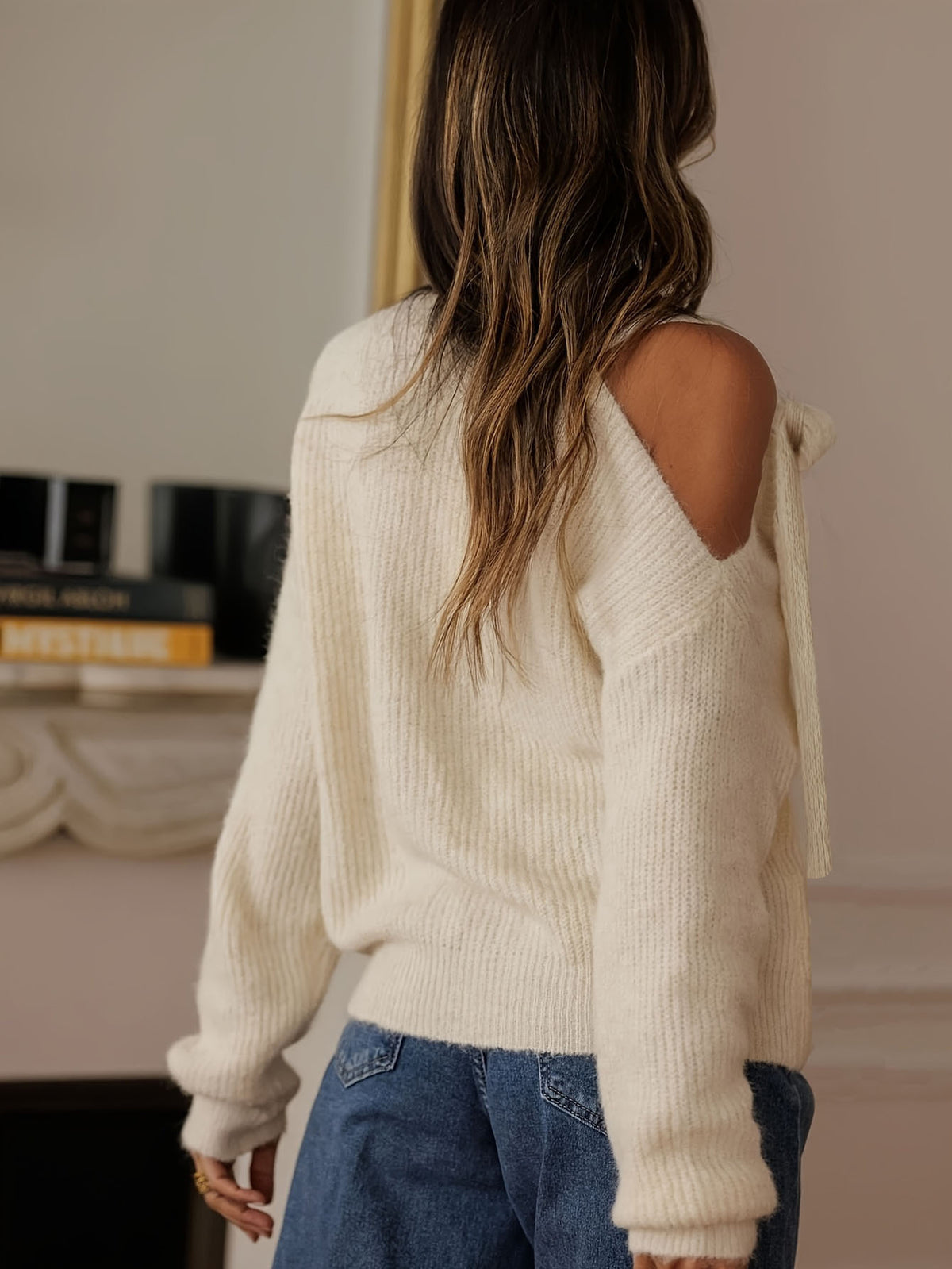 Haut maille douce épaules dénudées manches longues femme abricot – photo 12 – Frippin'Dealz
