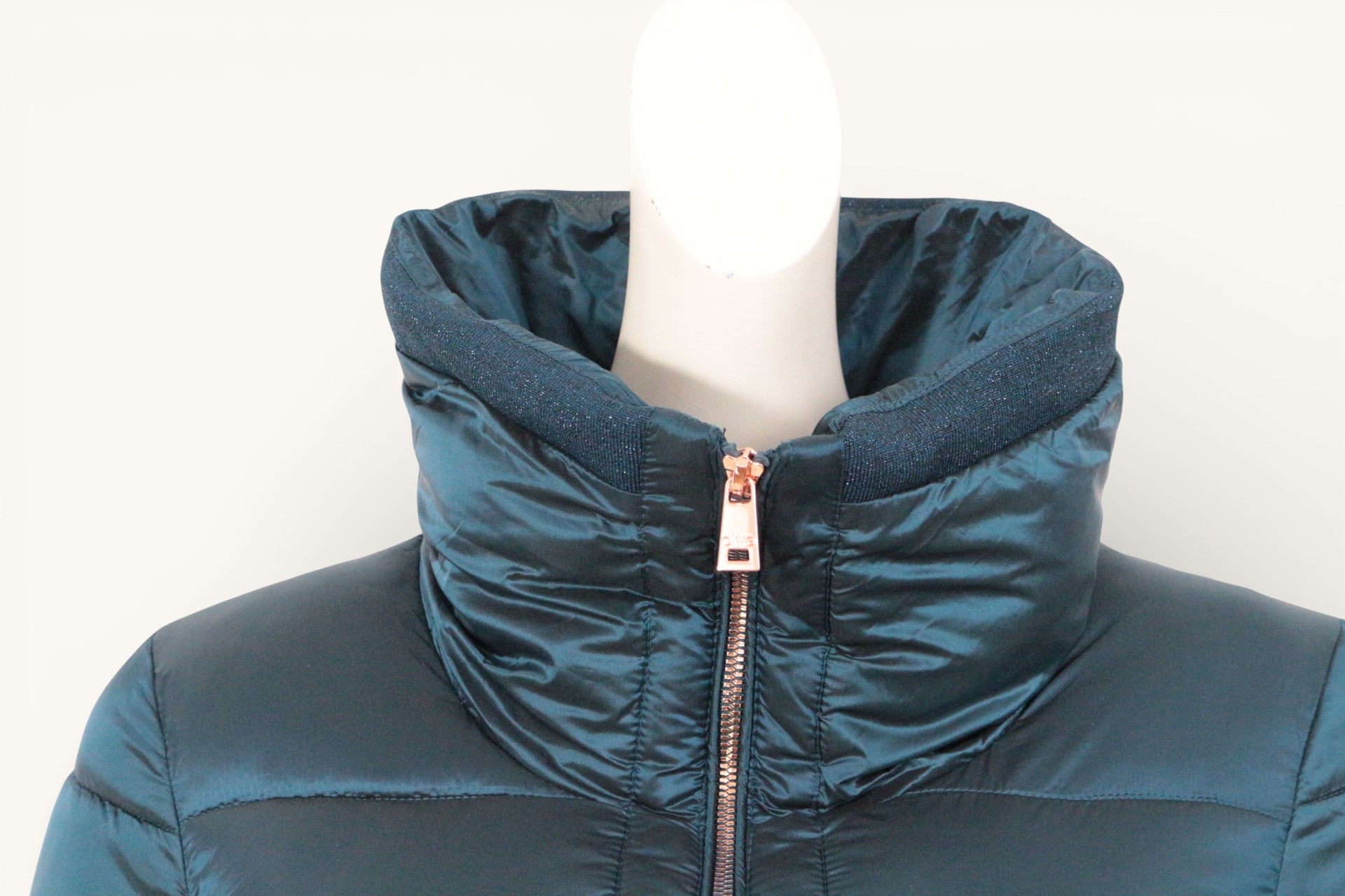 Oltre – Mittellange Daunenjacke – Polyester, Polyamid – Marineblau 7