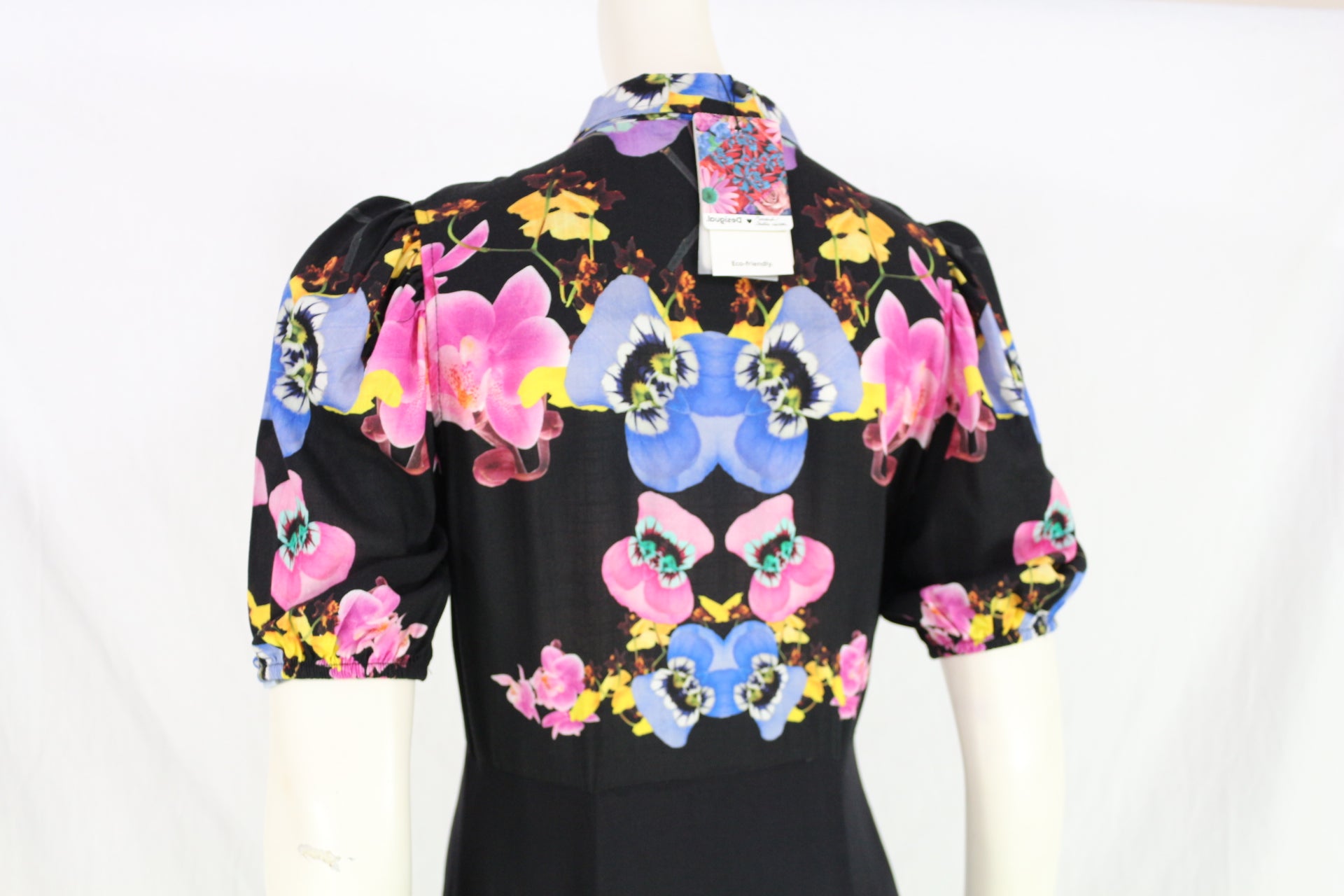 Robe longue Desigual x Christian Lacroix noire fleurie taille S 5