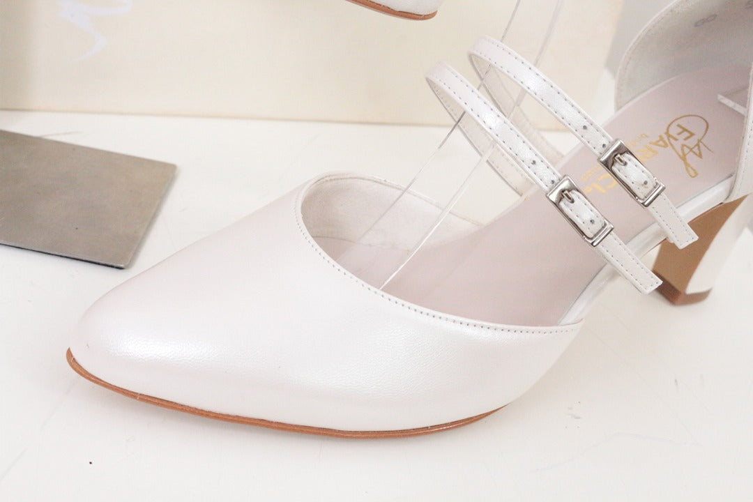 Escarpins de mariée Fiarucci en cuir blanc nacré taille 38.5 2