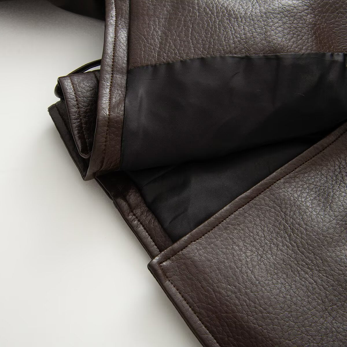 Veste de motard courte simili cuir col rabattu zip femme – photo 18 – Frippin'Dealz