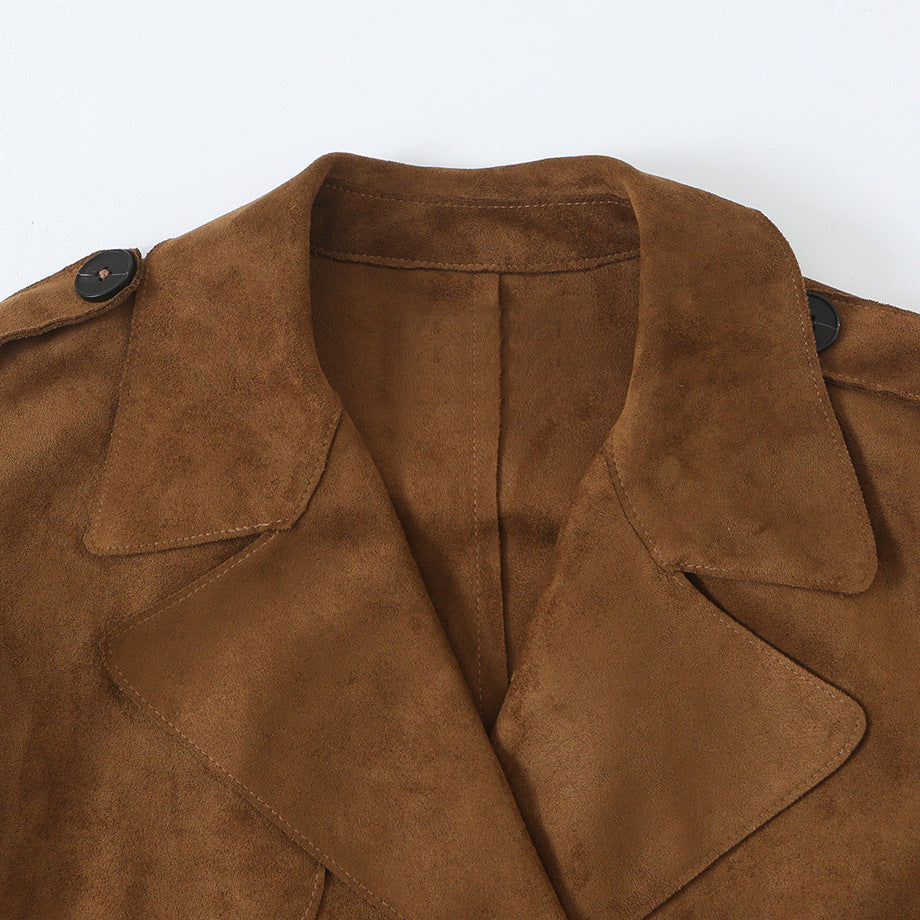 Trench long effet daim marron, revers et double boutonnage 3